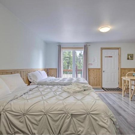 Hebergement Chez Le D Motel Saint Zenon Екстериор снимка